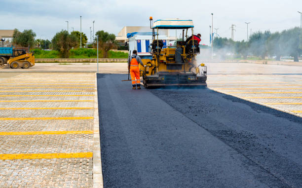 Best Driveway Paving Contractor  in Purdy, WA